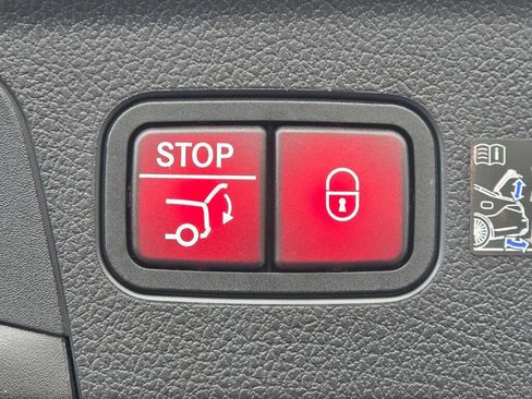 New 2026 Mercedes-Benz GLE 63 AMG S image 23