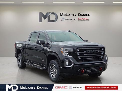 Used 2019 GMC Sierra 1500 AT4 w/ AT4 Premium Package image 1