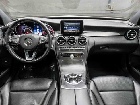 Used 2018 Mercedes-Benz C 300 Sedan image 15