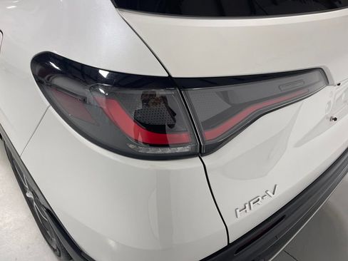 Used 2023 Honda HR-V EX-L image 14