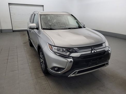 Used 2019 Mitsubishi Outlander SEL AWD/4WD image 13