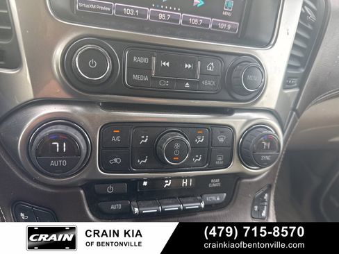 Used 2015 Chevrolet Suburban LTZ image 23