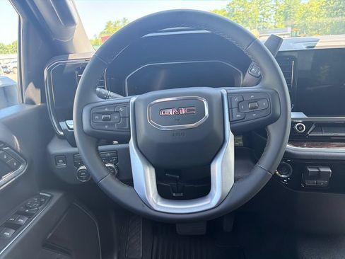 New 2026 GMC Sierra 2500 SLE w/ SLE Convenience Package AWD/4WD image 15