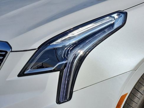 Certified 2022 Cadillac XT5 Premium Luxury image 14