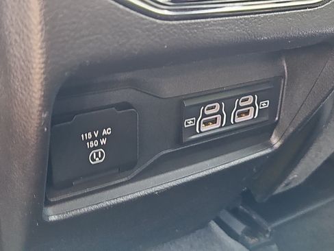 Used 2023 Jeep Grand Cherokee Altitude AWD/4WD image 14