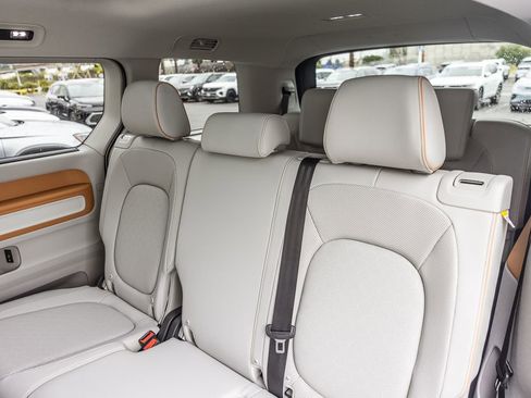 New 2025 Volkswagen ID. Buzz Pro S Plus image 11