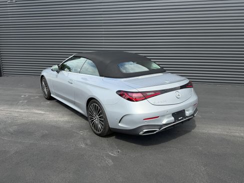 Used 2024 Mercedes-Benz CLE 300 4MATIC Cabriolet image 3