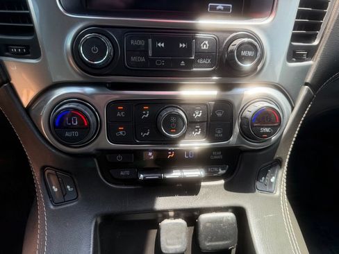 Used 2020 Chevrolet Tahoe LT RWD image 27