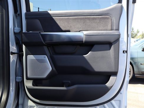 Used 2026 Ford F350 Platinum AWD/4WD image 32