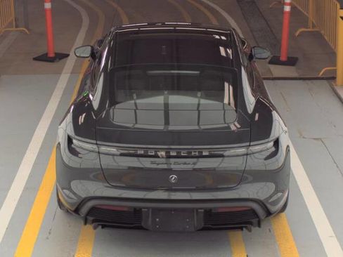 Used 2020 Porsche Taycan Turbo S image 5