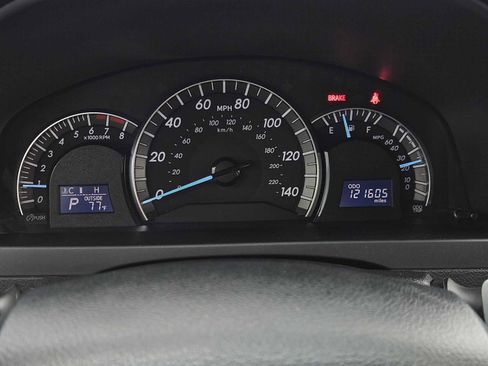 Used 2012 Toyota Camry SE image 16