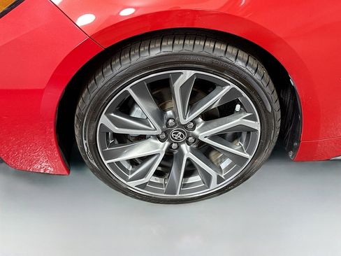 Used 2021 Toyota Corolla SE image 37