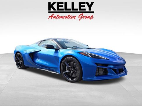 Certified 2025 Chevrolet Corvette E-Ray AWD/4WD image 1