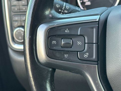 Used 2021 Chevrolet Silverado 1500 LT Trail Boss image 31