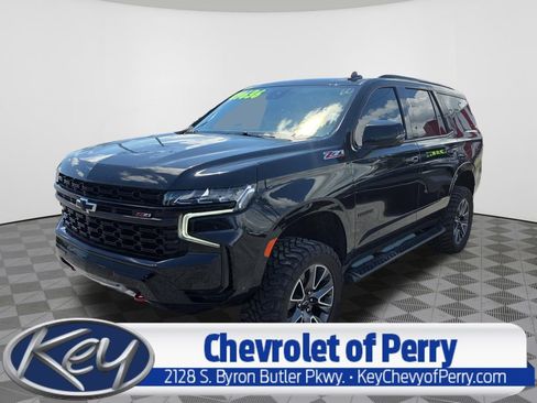 Used 2023 Chevrolet Tahoe Z71 w/ Luxury Package AWD/4WD image 1