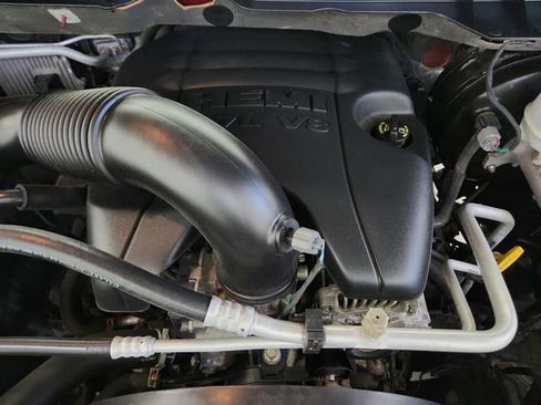 Used 2015 RAM 1500 Outdoorsman AWD/4WD image 32