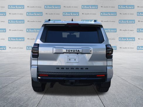 Used 2025 Toyota 4Runner TRD Sport AWD/4WD image 7