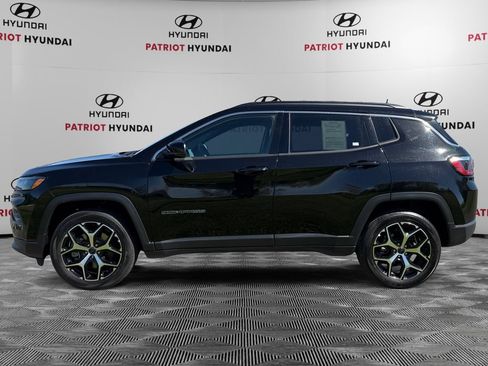 Used 2025 Jeep Compass Limited AWD/4WD image 6