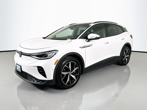 Used 2023 Volkswagen ID.4 Pro S image 3