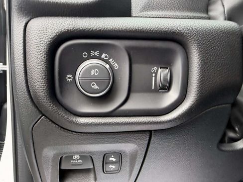 Used 2025 RAM 1500 Big Horn AWD/4WD image 25
