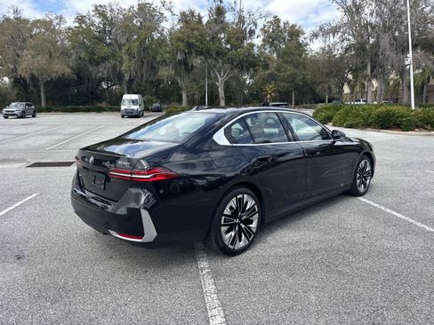 Certified 2026 BMW 530i image 4