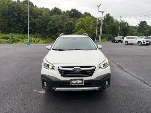 Used 2020 Subaru Outback Limited XT AWD/4WD image 3