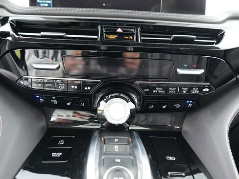 Certified 2026 Acura MDX SH-AWD w/ Advance Package image 25