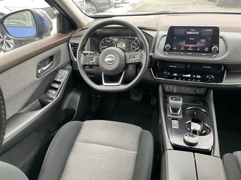 Certified 2023 Nissan Rogue SV AWD/4WD image 9