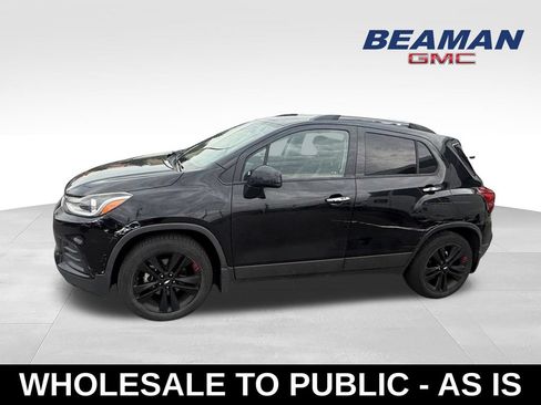 Used 2018 Chevrolet Trax LT w/ Redline Edition FWD image 1