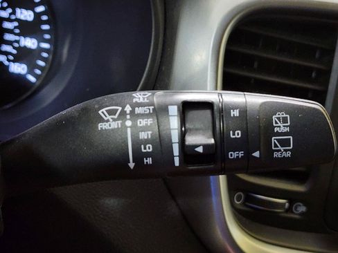 Used 2016 Kia Sorento AWD w/ LX Convenience Package image 16