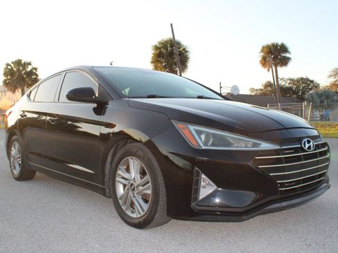 Used 2020 Hyundai Elantra SEL image 21