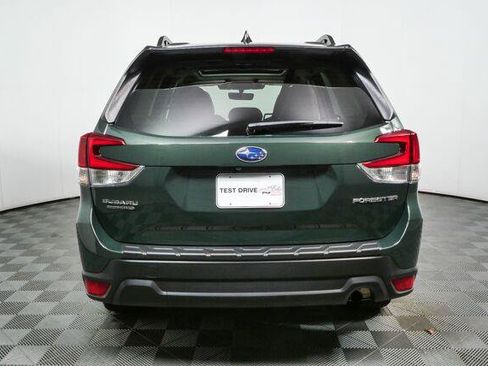 Used 2024 Subaru Forester Premium AWD/4WD image 26