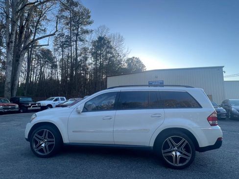 Used 2009 Mercedes-Benz GL 450 4MATIC image 2