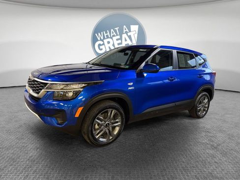 Used 2023 Kia Seltos LX image 8