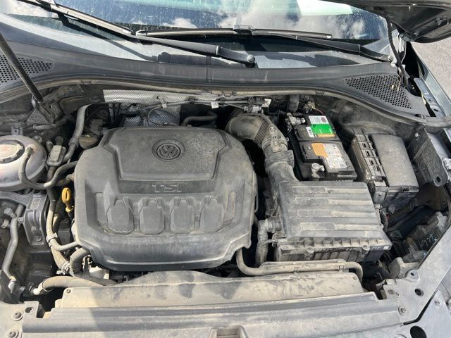 Used 2019 Volkswagen Tiguan SE w/ 3rd Row Seat Package AWD/4WD image 26