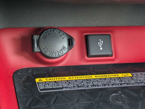 Used 2020 Toyota RAV4 TRD Off-Road image 32