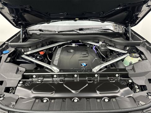 New 2026 BMW X5 xDrive40i w/ M Sport Package image 20