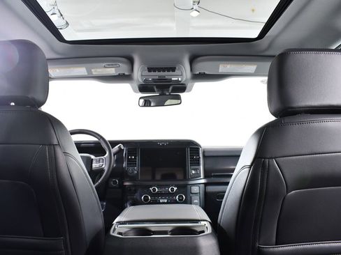 New 2026 Ford F350 Lariat w/ Black Appearance Package image 17