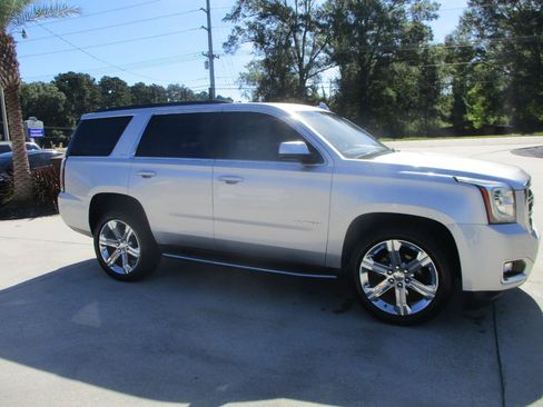 Used 2017 GMC Yukon SLT RWD image 12