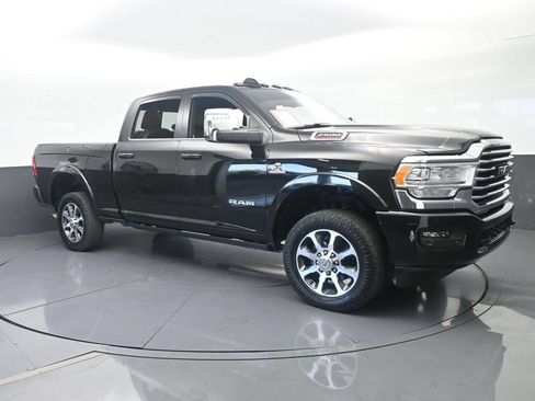 Used 2024 RAM 2500 Limited AWD/4WD image 8