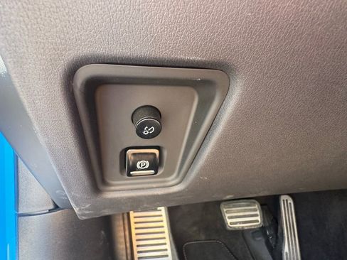 Used 2025 Chevrolet Corvette Stingray Preferred Cpe w/ Z51 Performance Package image 23