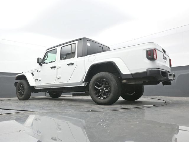 Used 2022 Jeep Gladiator Sport AWD/4WD image 56