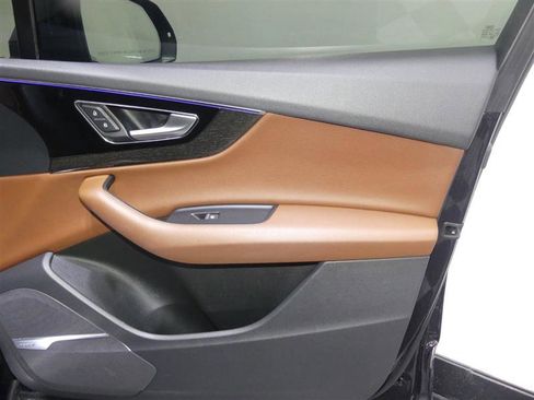 Used 2018 Audi Q7 3.0T Prestige w/ Prestige Package image 19