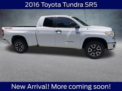 Used 2016 Toyota Tundra SR5 w/ TRD Off Road Package AWD/4WD image 3