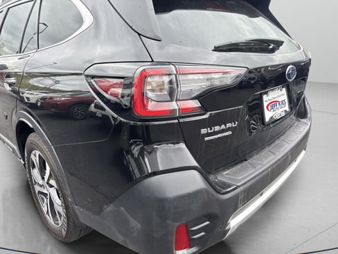 Used 2021 Subaru Outback Touring XT AWD/4WD image 7