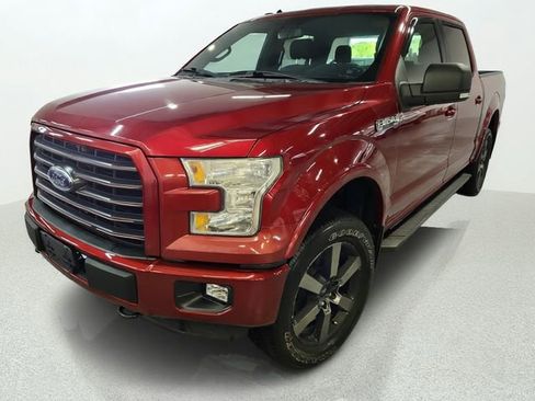 Used 2016 Ford F150 XLT w/ Equipment Group 301A Mid AWD/4WD image 3
