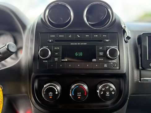 Used 2016 Jeep Patriot Sport w/ Power Value Group AWD/4WD image 25