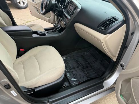 Used 2015 Kia Optima LX image 20
