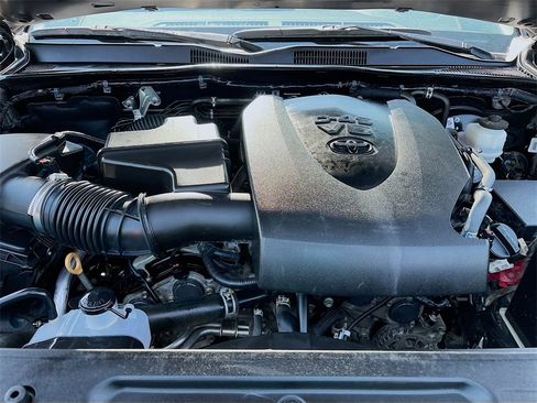 Used 2023 Toyota Tacoma SR5 image 27