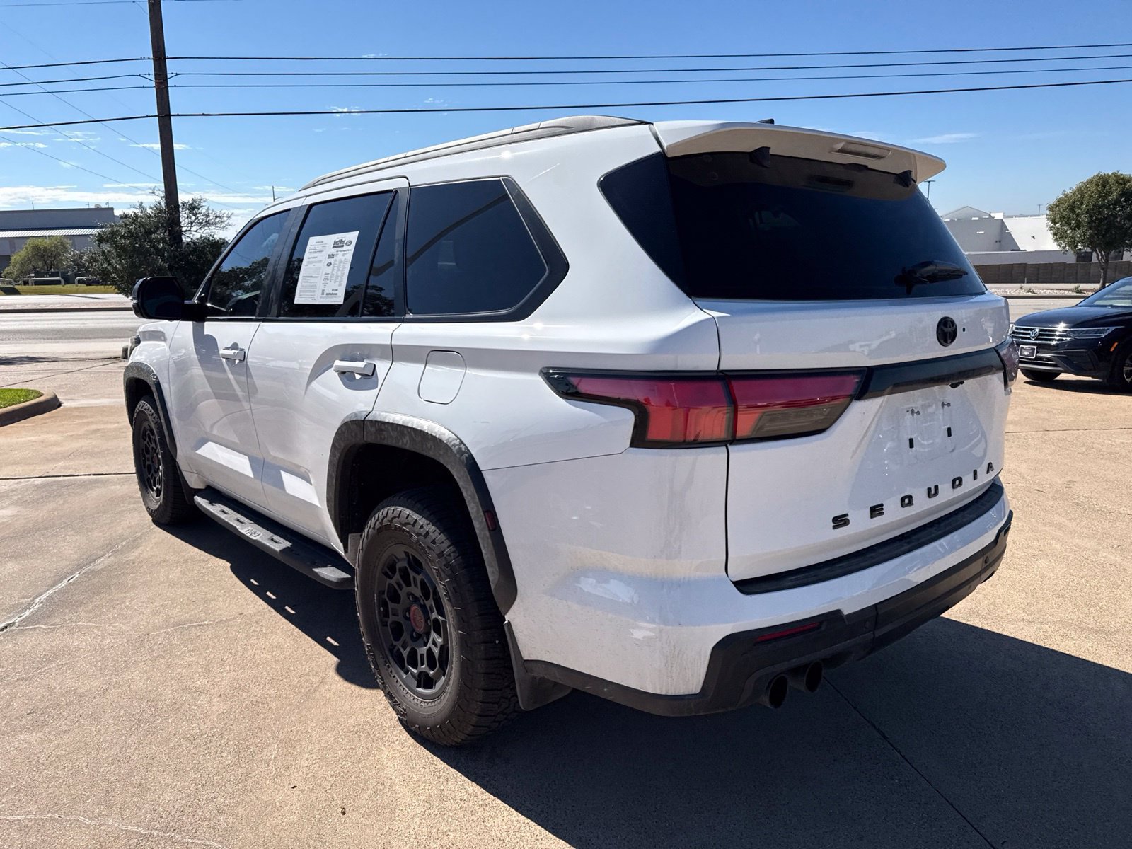 Used 2025 Toyota Sequoia TRD Pro AWD/4WD image 5
